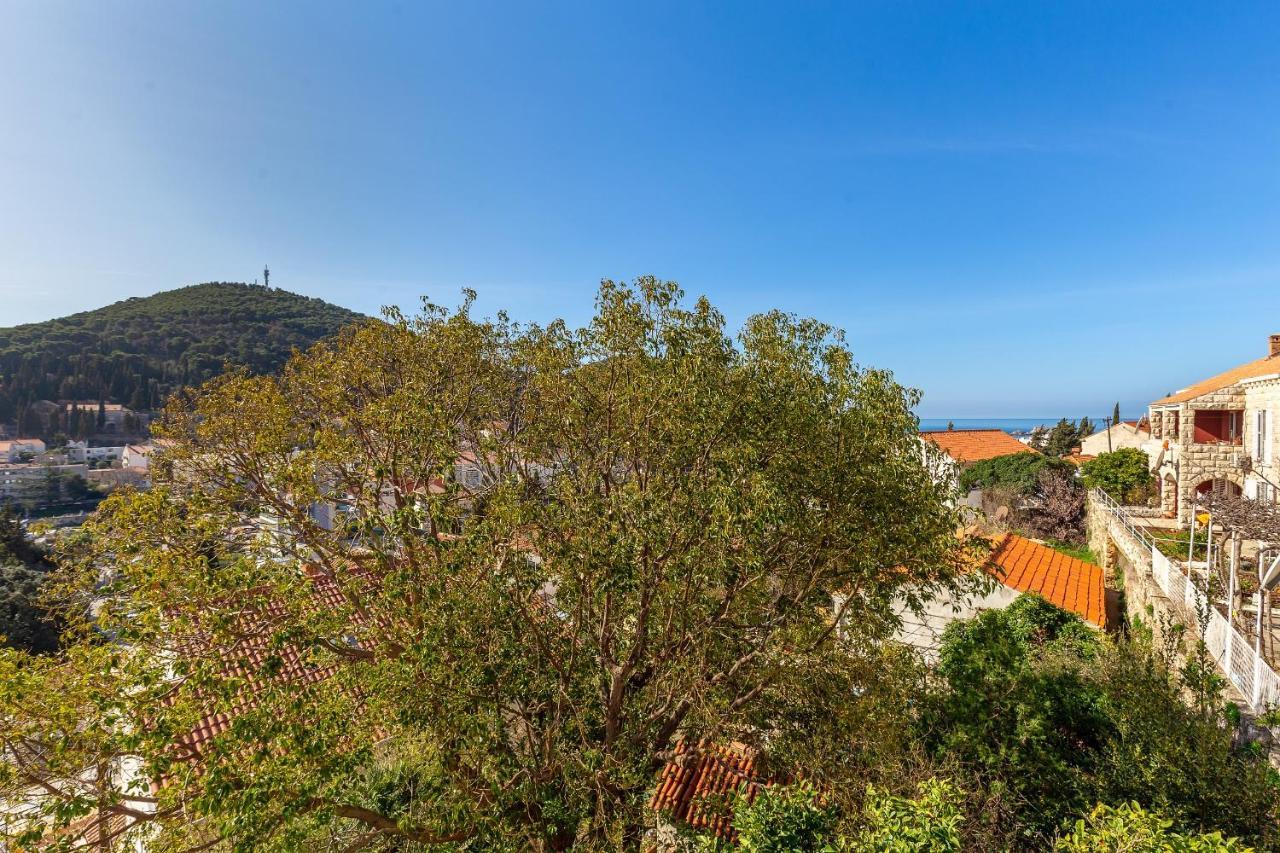 Finnella Dubrovnik Exteriör bild